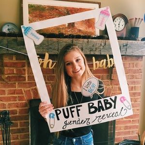 Meet your Posher, Julia